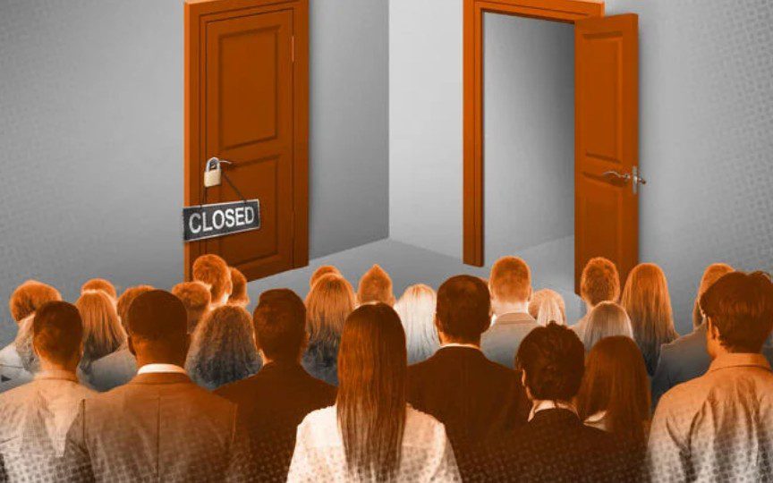 IHE | J Morrison/BraunS/malerapaso and vi73777/iStock/Getty