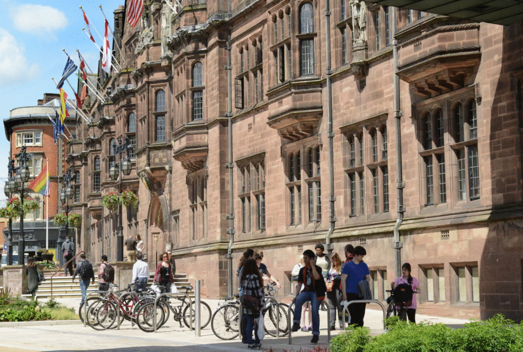 The Guardian | D agnall/Alamy