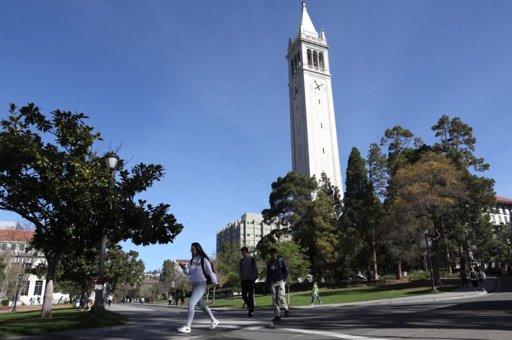 LAist | J Sullivan/Getty